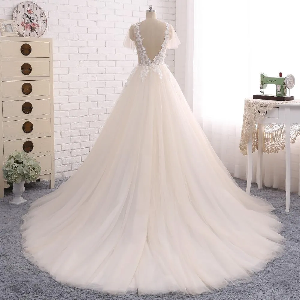 Ball Gown Wedding Dresses Romantic Long Train Short Sleeve Lace Big Bridal Gown JKW219