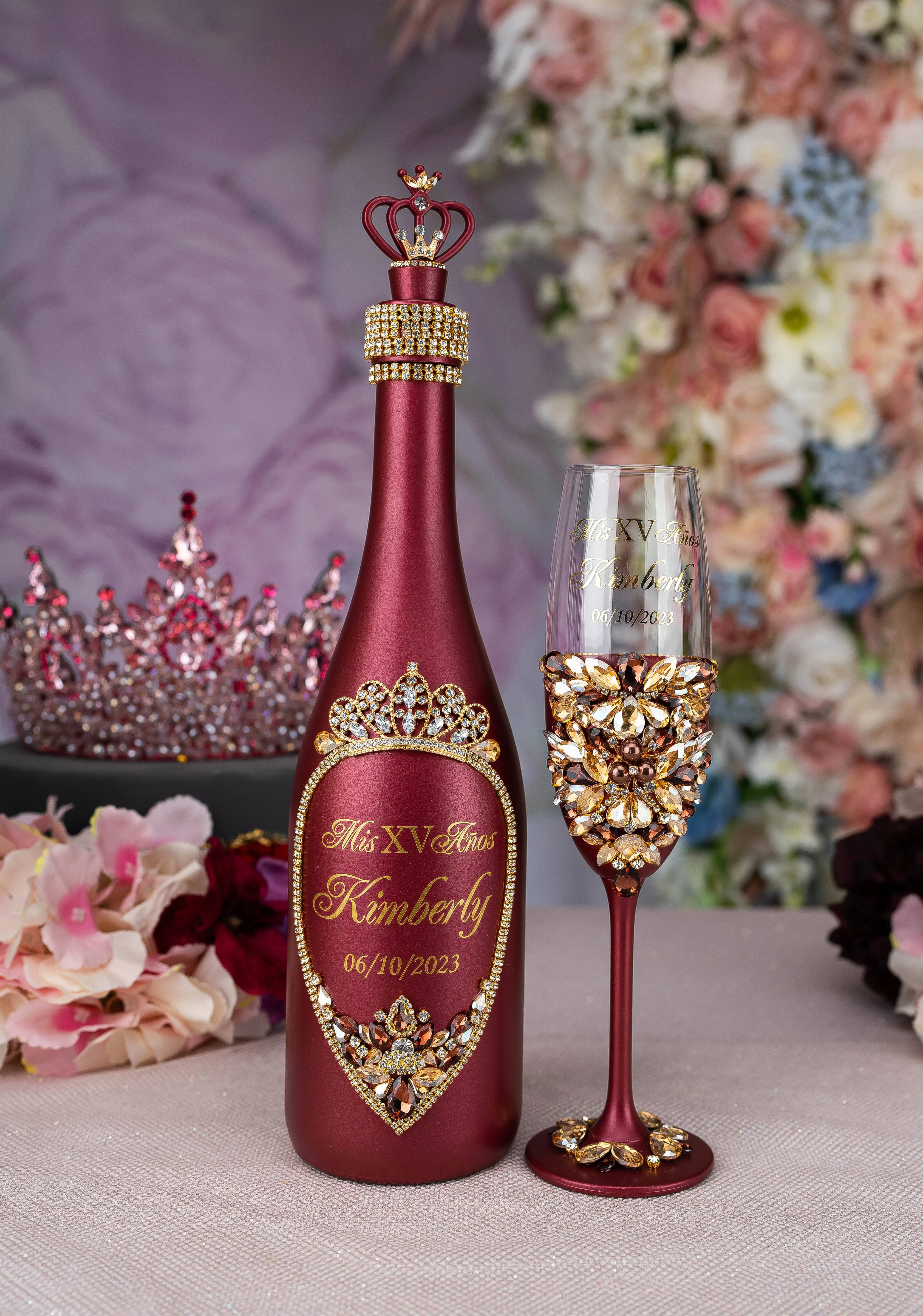 Burgundy quinceanera bottle with 1 glass