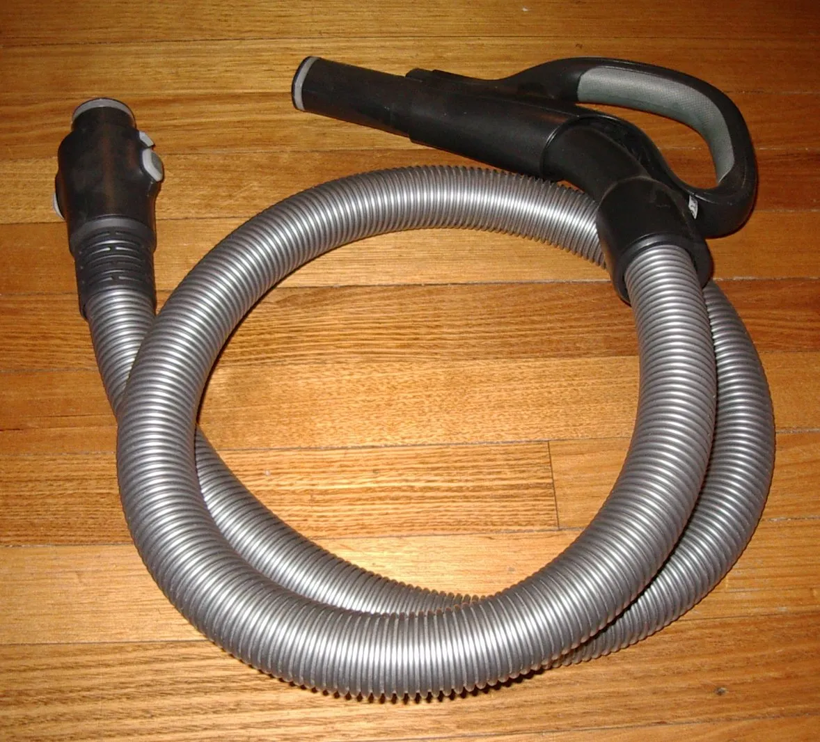 Electrolux UltraActive ZUA3860P, ZUA3861P Complete Active Hose Part # 2193947310