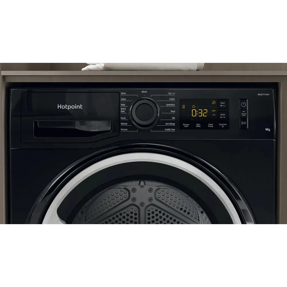 Hotpoint NTM1192BSKUK 9kg Heat Pump Tumble Dryer Black