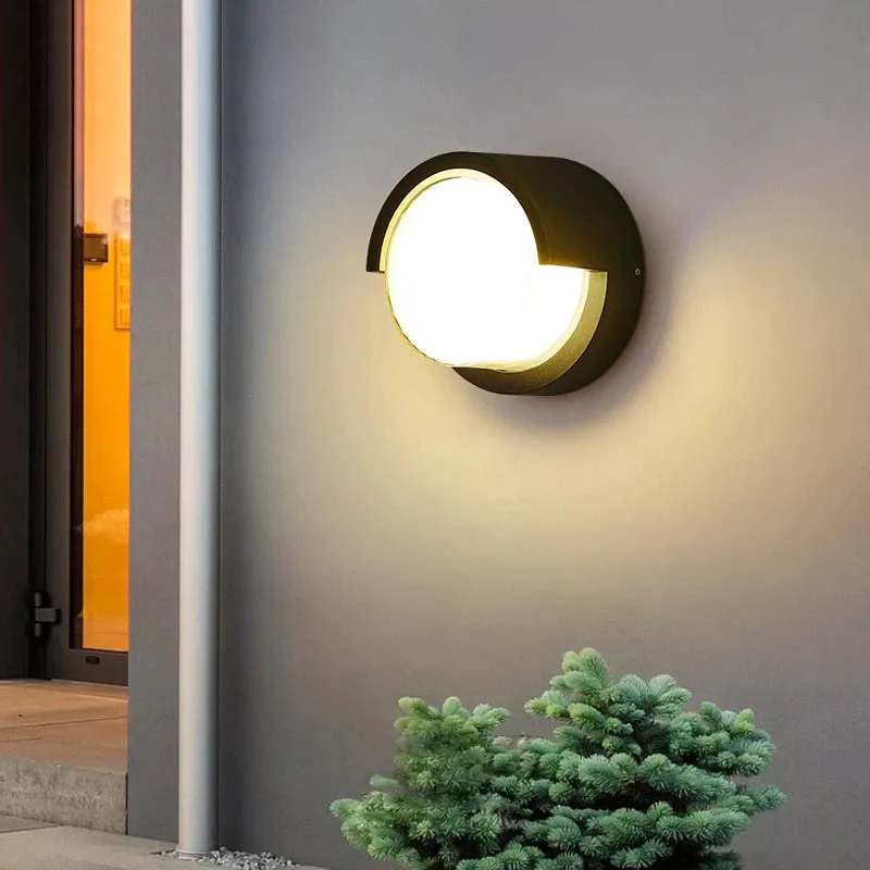 Jumelles Outdoor Sconce