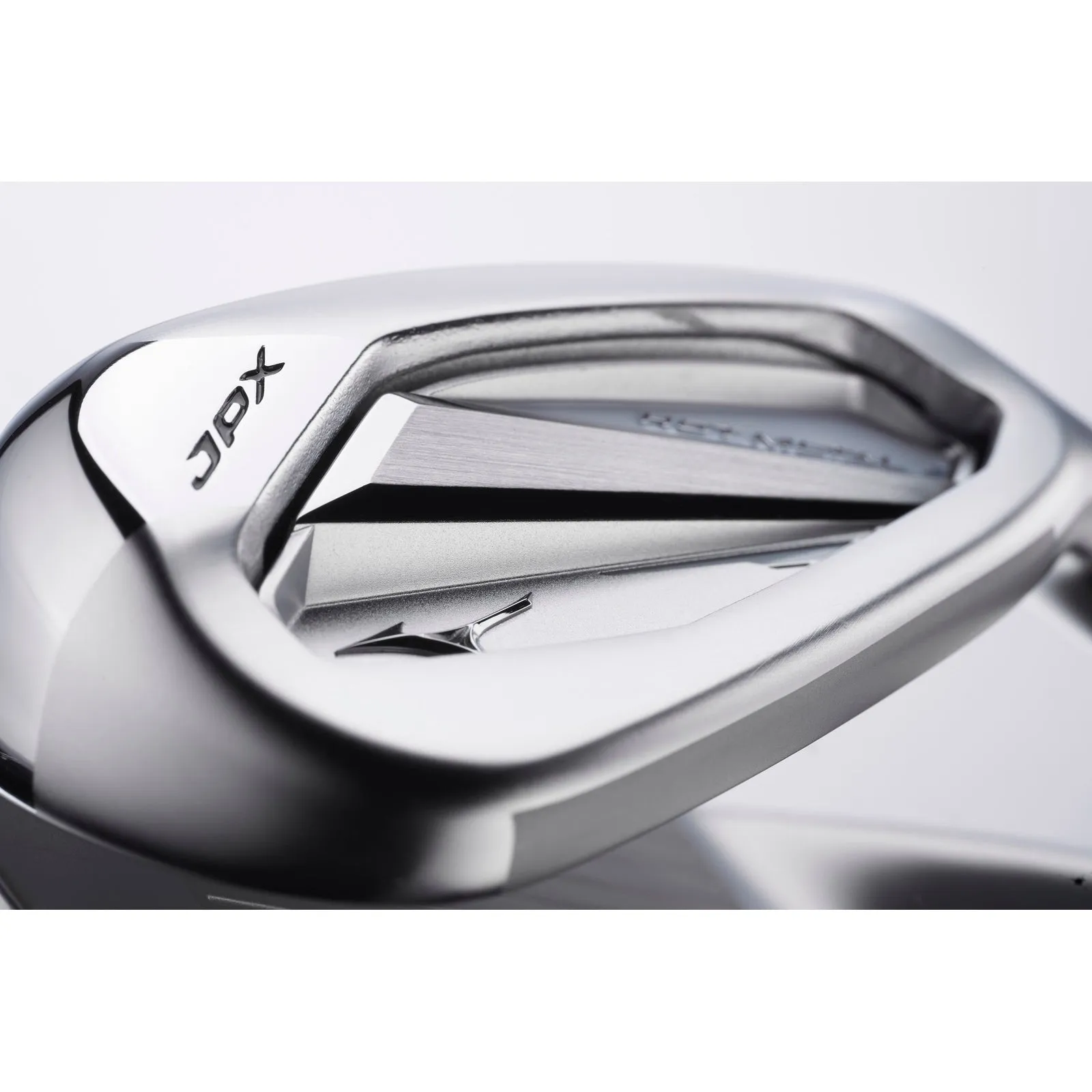 Mizuno JPX925 Hot Metal Golf Irons | Graphite