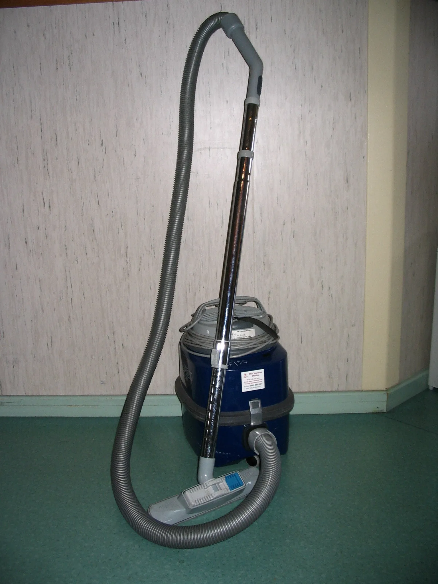 Nilfisk GM90 and GS90 Vacuum Cleaner NOW OBSOLETE SEE VP300HEPA!