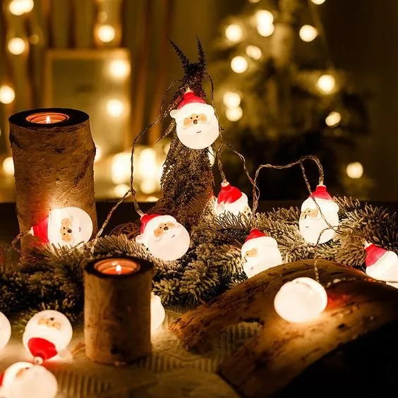 Santa Lights LED Christmas Decoration - Santa Head String Lights for Christmas, Holidays and Party Decoration