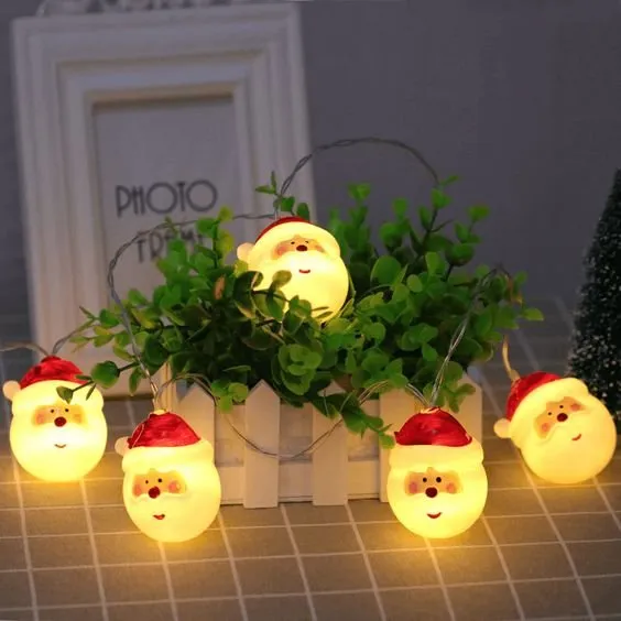 Santa Lights LED Christmas Decoration - Santa Head String Lights for Christmas, Holidays and Party Decoration