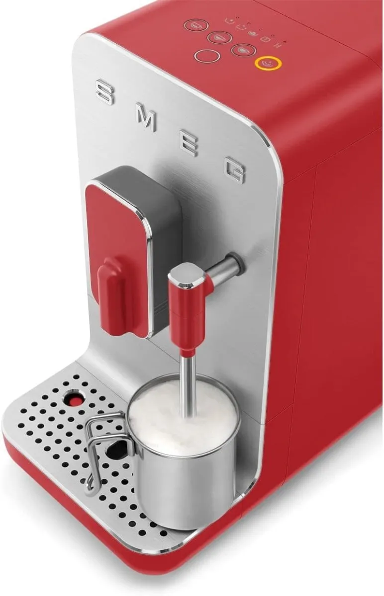 Smeg BCC02RDMUK Retro Bean to Cup Coffee Machine With Steam Wand - Red