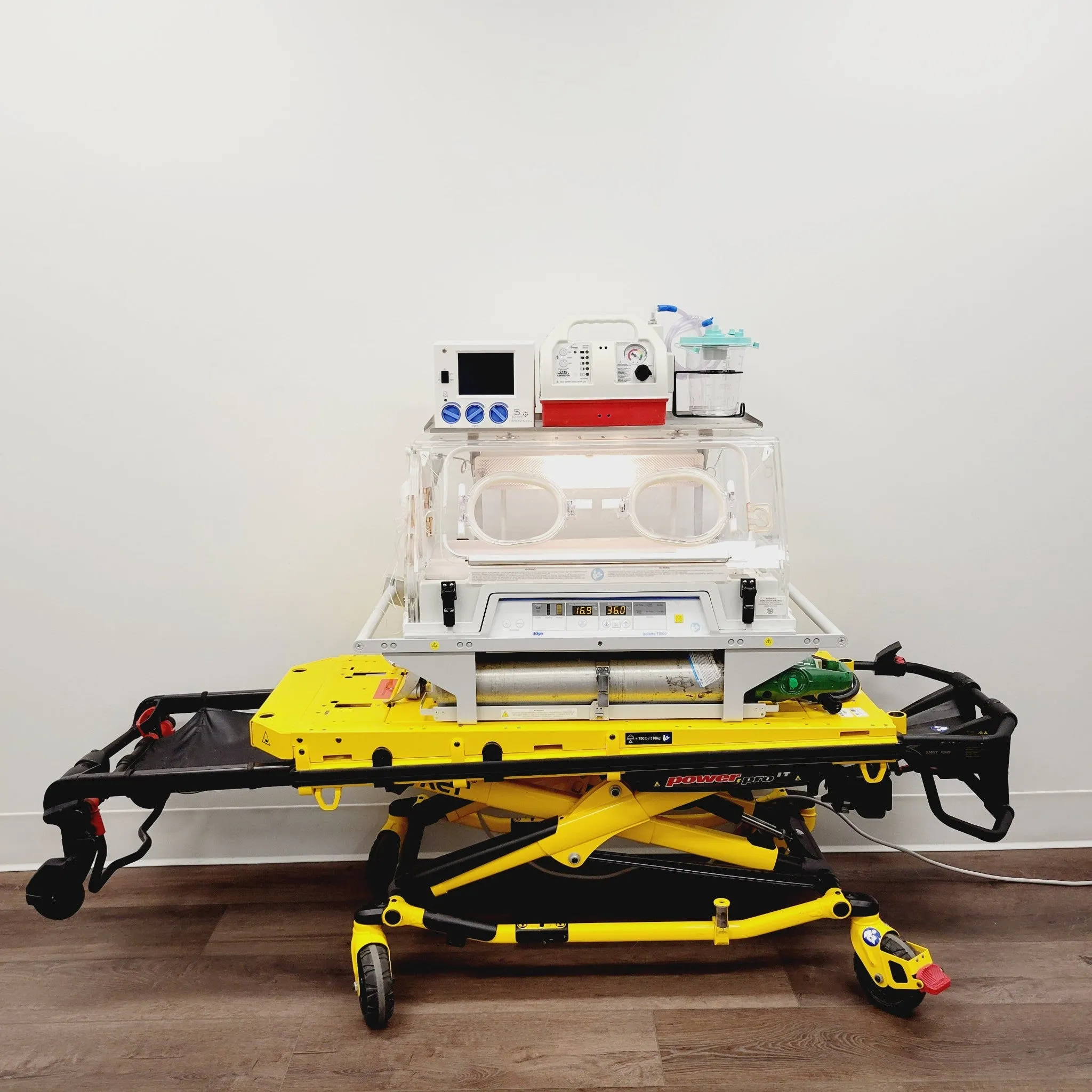 Stryker Power Pro IT Ambulance Cot w/ Drager Isolette TI500 700LB Capacity 6516