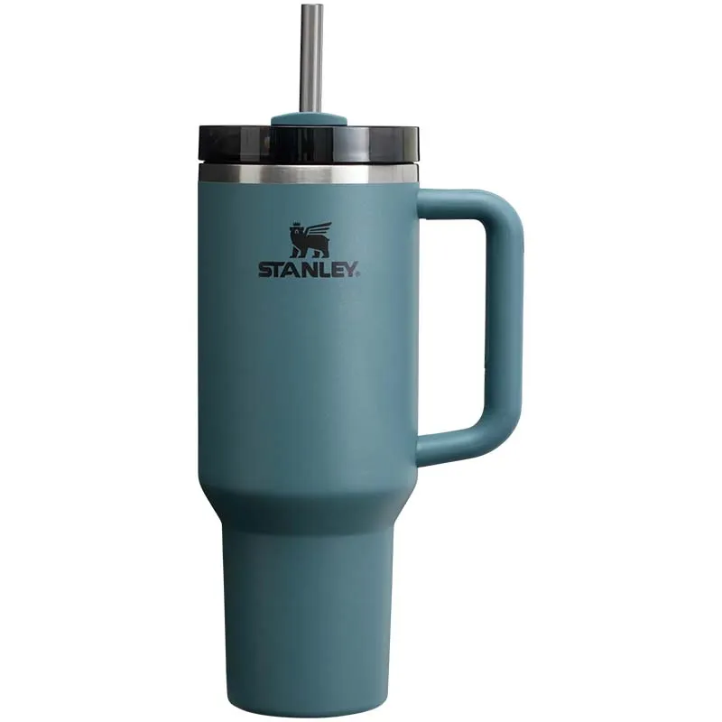 The 40oz Quencher H2.0 Flowstate™ Tumbler in Blue Spruce